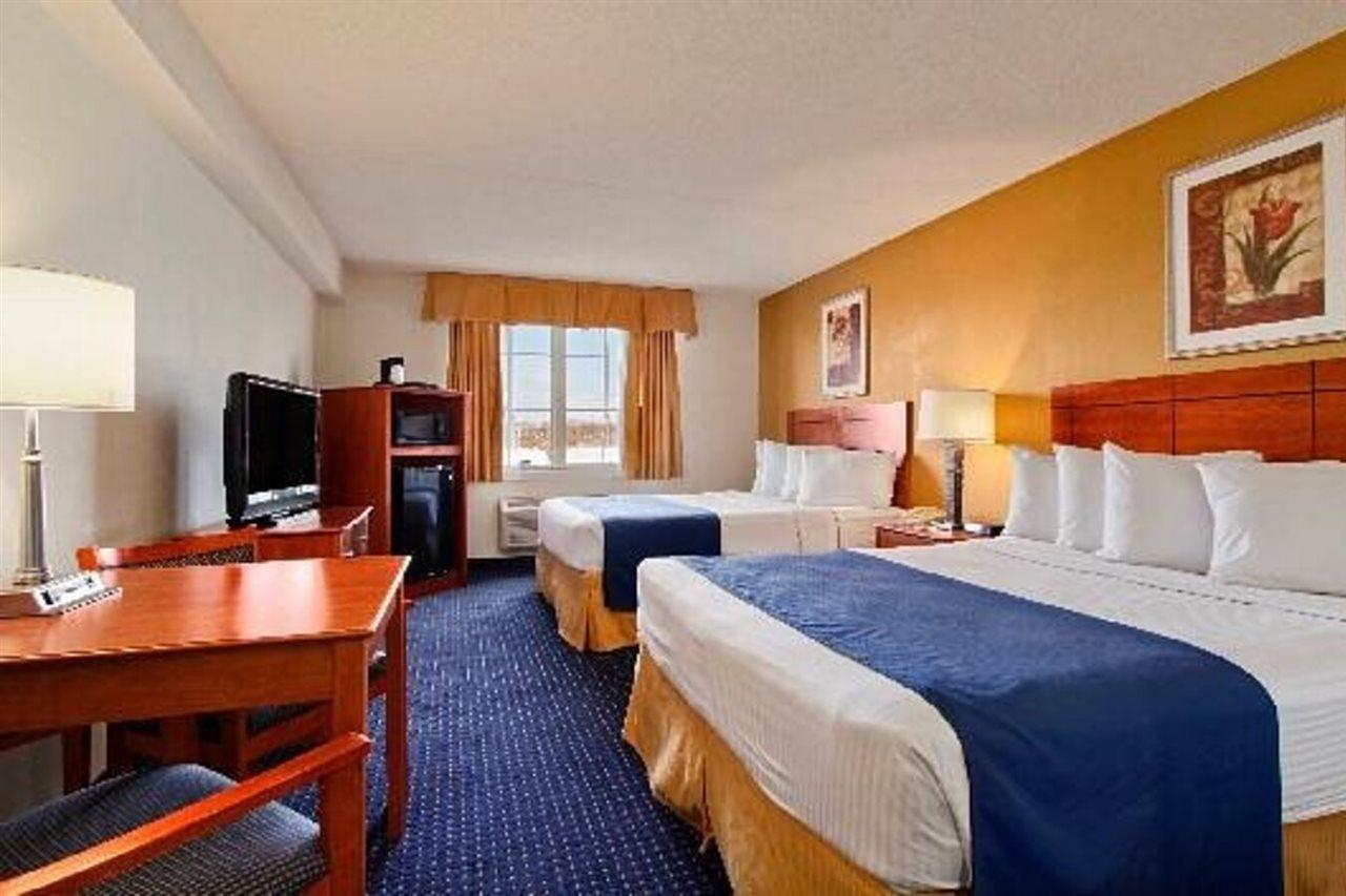 Comfort Inn & Suites Pottstown Eastern Gateway Luaran gambar